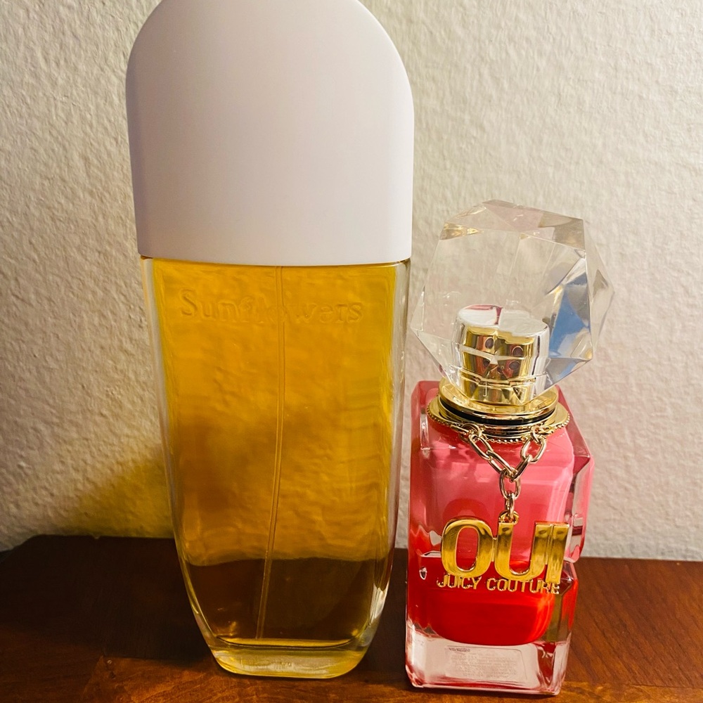 Juicy Couture Oui Pink Perfume with Crystal Cap